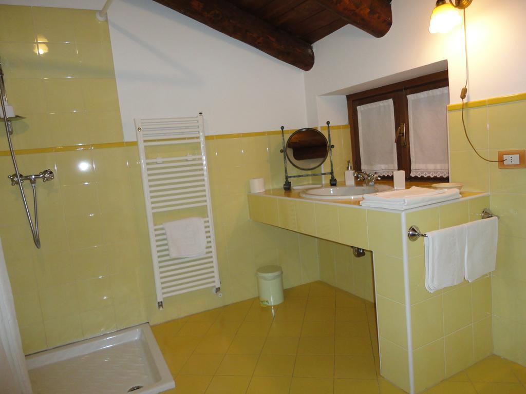Casa Visnenza Bed & Breakfast Capo di Ponte Habitación foto